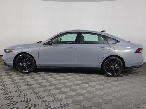 Certified 2025 Honda Accord SE image 17