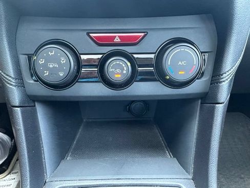Used 2017 Subaru Impreza 2.0i Premium AWD/4WD image 23