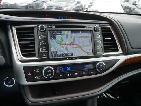 Certified 2019 Toyota Highlander Limited image 19