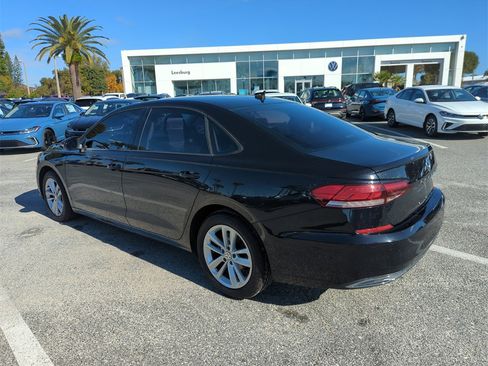 Used 2020 Volkswagen Passat 2.0T S image 9