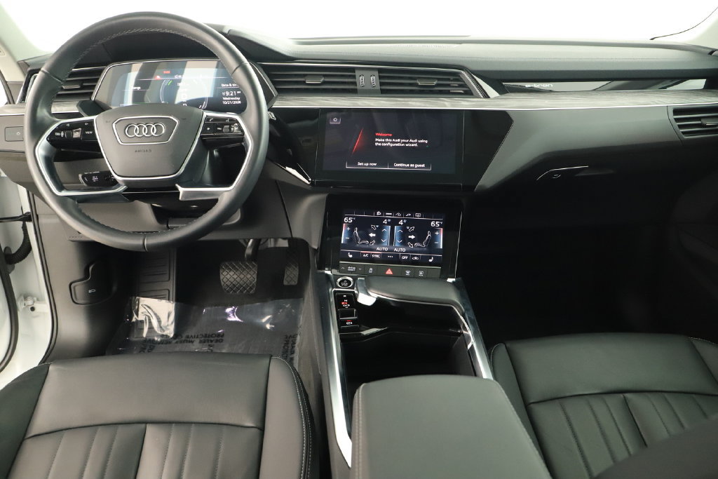 Certified 2024 Audi Q8 e-tron Premium AWD/4WD image 17