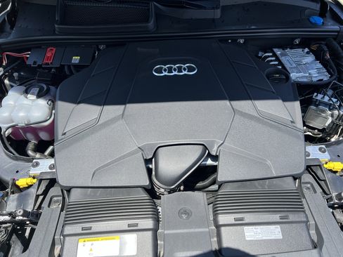 Certified 2026 Audi Q7 2.0T Premium Plus w/ Premium Plus Package AWD/4WD image 36