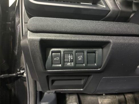 Used 2021 Subaru Outback Premium AWD/4WD image 23
