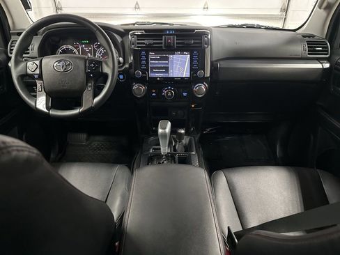 Used 2022 Toyota 4Runner TRD Off-Road Premium image 20