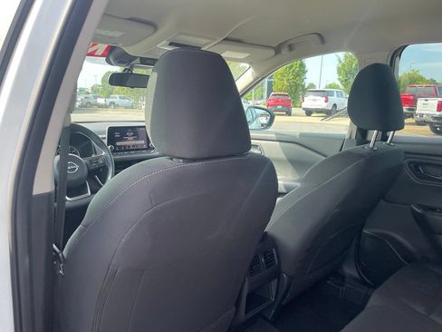 Used 2024 Nissan Rogue S AWD/4WD image 24