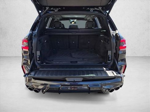 Used 2021 BMW X5 M AWD/4WD image 6