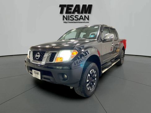 Used 2013 Nissan Frontier SV w/ SV Value Truck Pkg image 3