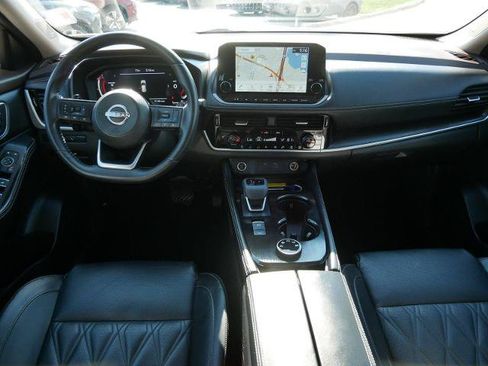 Certified 2023 Nissan Rogue Platinum w/ Platinum Premium Package AWD/4WD image 13