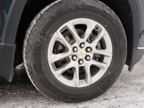 Used 2021 Chevrolet Traverse LT w/ LPO, Floor Liner Package image 32