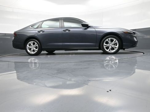 Certified 2023 Honda Accord LX image 28
