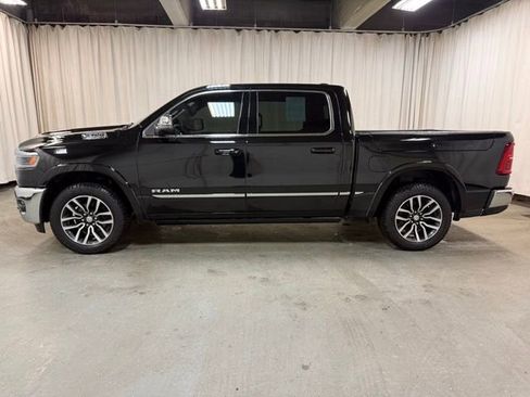 Used 2025 RAM 1500 Limited image 13