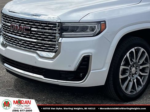 Certified 2023 GMC Acadia Denali w/ Denali Ultimate Package AWD/4WD image 8