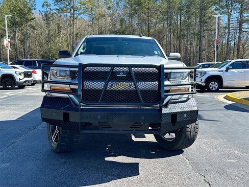 Used 2017 Chevrolet Silverado 1500 Custom w/ Custom Convenience Package image 5