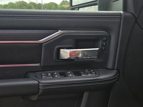 New 2026 RAM 3500 Laramie image 32