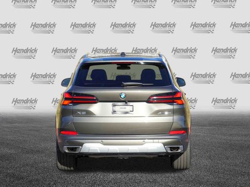 Used 2025 BMW X5 xDrive40i image 7