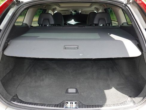 Used 2015 Volvo XC60 T5 AWD/4WD image 26