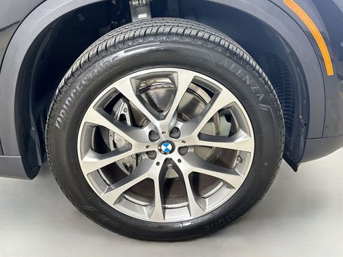 Used 2026 BMW X5 xDrive40i AWD/4WD image 10