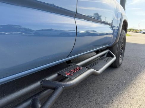 Used 2018 Toyota Tacoma TRD Pro AWD/4WD image 10