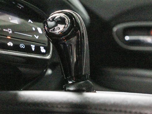 Used 2018 Honda HR-V EX image 20