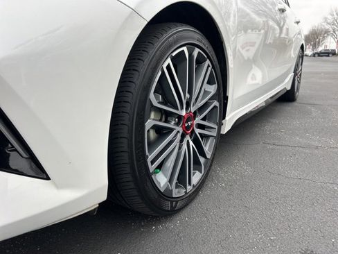 Used 2023 Kia Forte GT w/ GT2 Package image 10