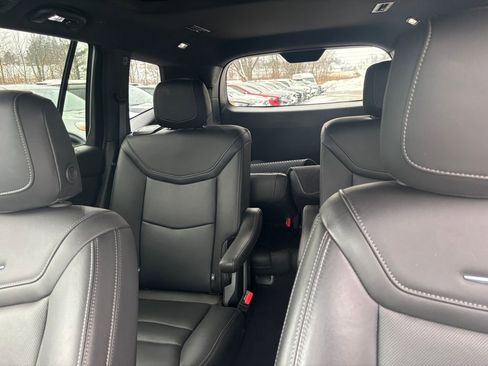 Used 2025 Cadillac XT6 Premium Luxury image 22