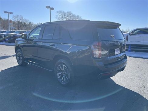 Used 2021 Chevrolet Tahoe Z71 image 4