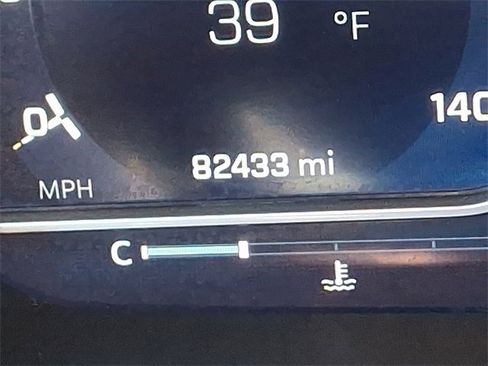 Certified 2022 Chevrolet Tahoe LT w/ LT Signature Package image 22