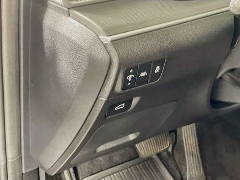Used 2021 Kia K5 GT-Line FWD image 11