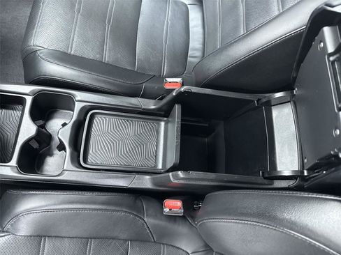 Used 2019 Honda CR-V EX-L image 18