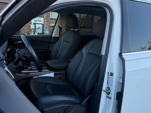 Used 2022 Audi Q7 3.0T Premium Plus image 29