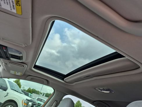 Used 2018 Subaru Crosstrek 2.0i Premium w/ Moonroof Package AWD/4WD image 19