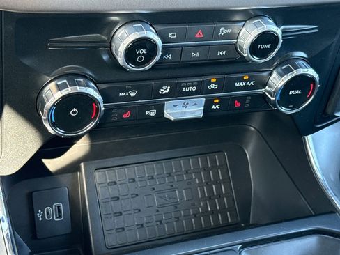 Used 2025 Ford F150 XLT w/ Equipment Group 303A High image 24