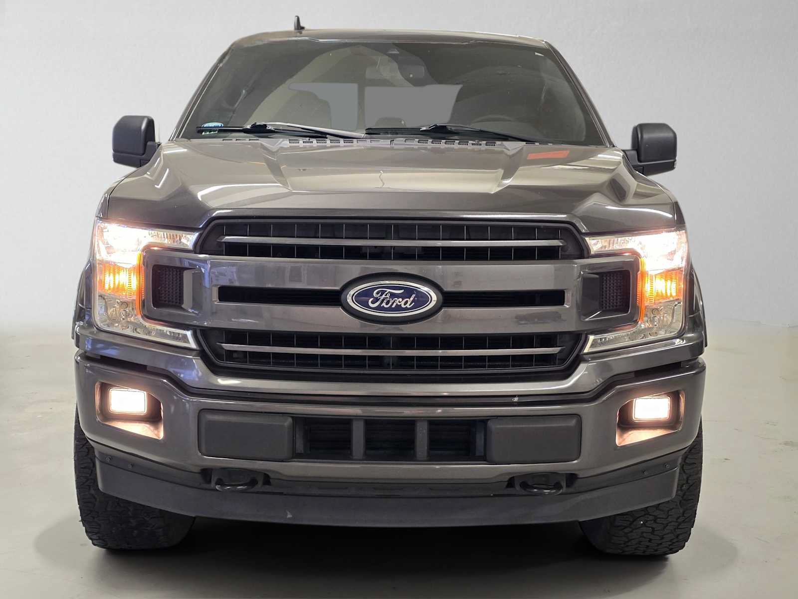 Used 2019 Ford F150 XLT w/ Equipment Group 302A Luxury AWD/4WD image 8