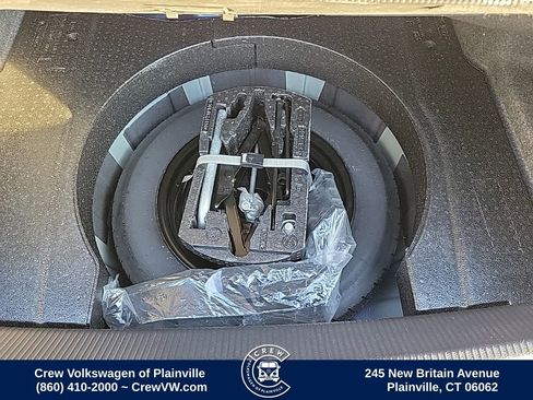 Used 2017 Volkswagen Passat 1.8T SEL Premium image 52