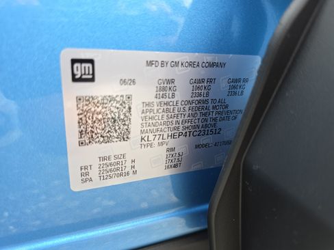 New 2026 Chevrolet Trax LT w/ Sunroof Package FWD image 39