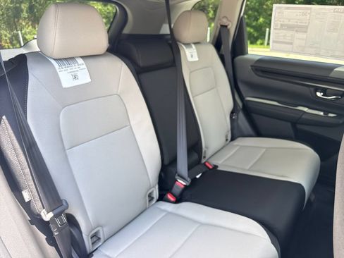 Used 2026 Honda CR-V LX image 34