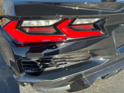 Used 2025 Chevrolet Corvette Z06 image 10