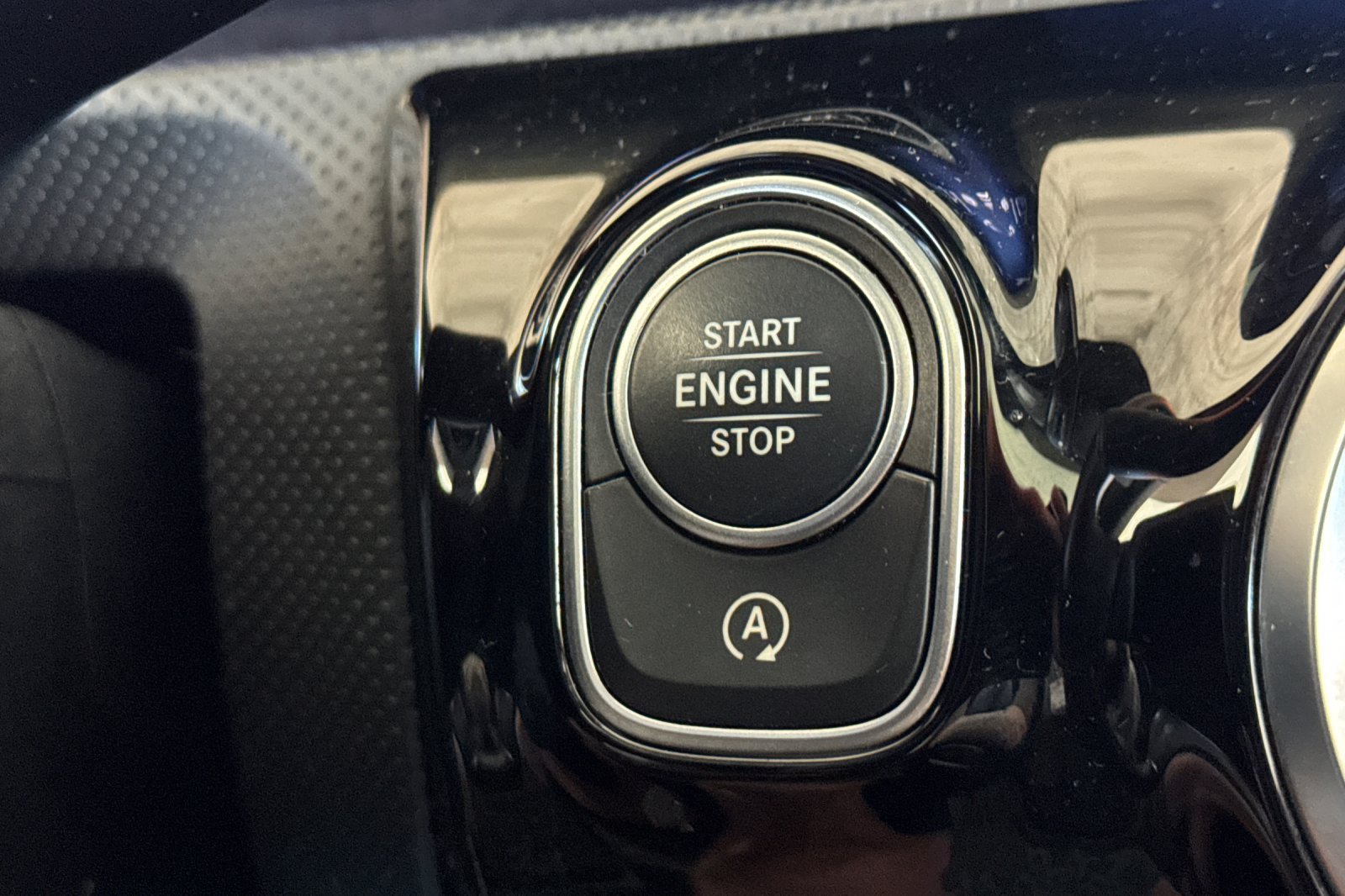 Used 2025 Mercedes-Benz CLA 250 image 26