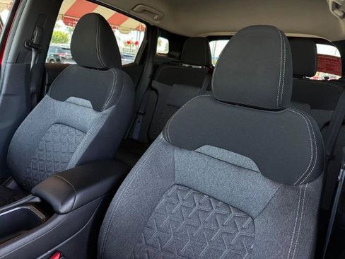 Certified 2025 Nissan Kicks SV FWD image 14