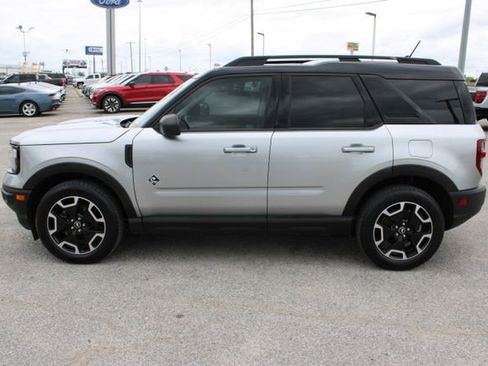 Used 2021 Ford Bronco Sport Outer Banks w/ Outer Banks Package AWD/4WD image 9