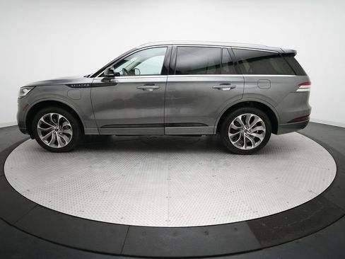 Used 2022 Lincoln Aviator Grand Touring AWD/4WD image 25
