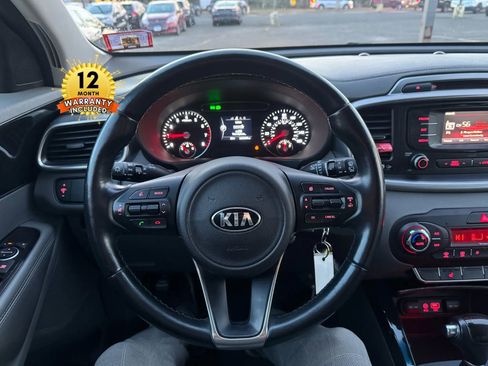 Used 2016 Kia Sorento EX image 27