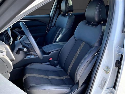 Certified 2025 MAZDA CX-50 AWD 2.5 S w/ Premium Package image 27