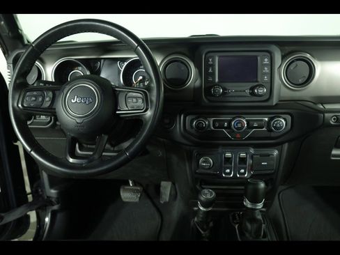 Used 2021 Jeep Wrangler Sport S image 14