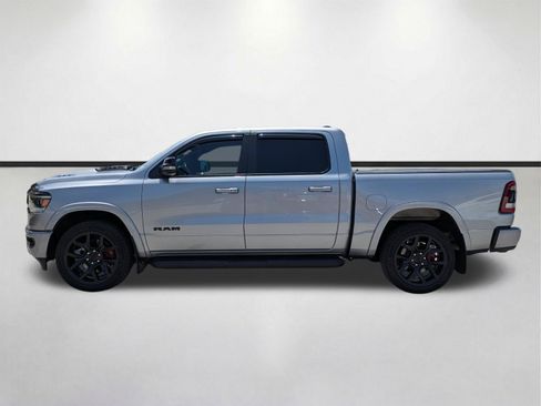 Used 2022 RAM 1500 Laramie AWD/4WD image 8