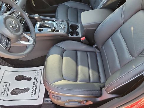New 2025 MAZDA CX-5 AWD 2.5 S w/ Preferred Package image 19