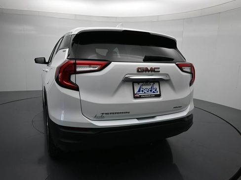 Used 2024 GMC Terrain SLE AWD/4WD image 22