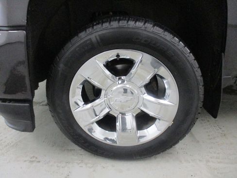 Used 2016 Chevrolet Silverado 1500 LTZ Z71 w/ LTZ Plus Package image 5