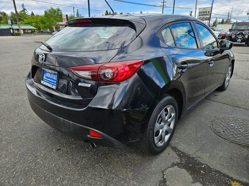 Used 2015 MAZDA MAZDA3 i Sport FWD image 5