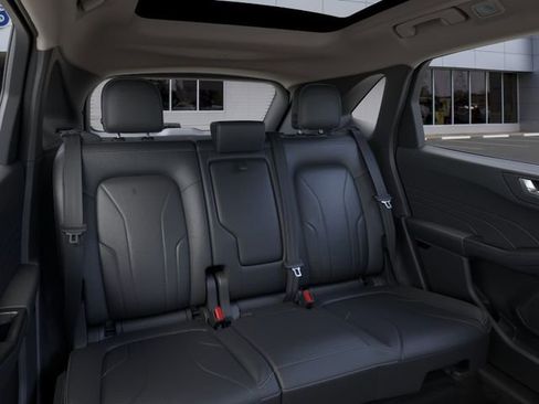 Used 2025 Ford Escape SE w/ PHEV Premium Package FWD image 11